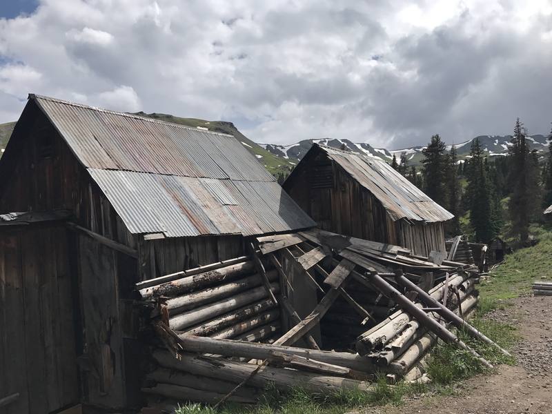 Wood exterior stain — Colorado mountain property by Rocky Top Painting